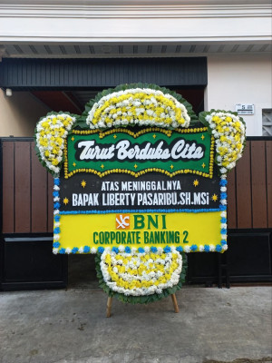 Papan Bunga Duka di Banaran